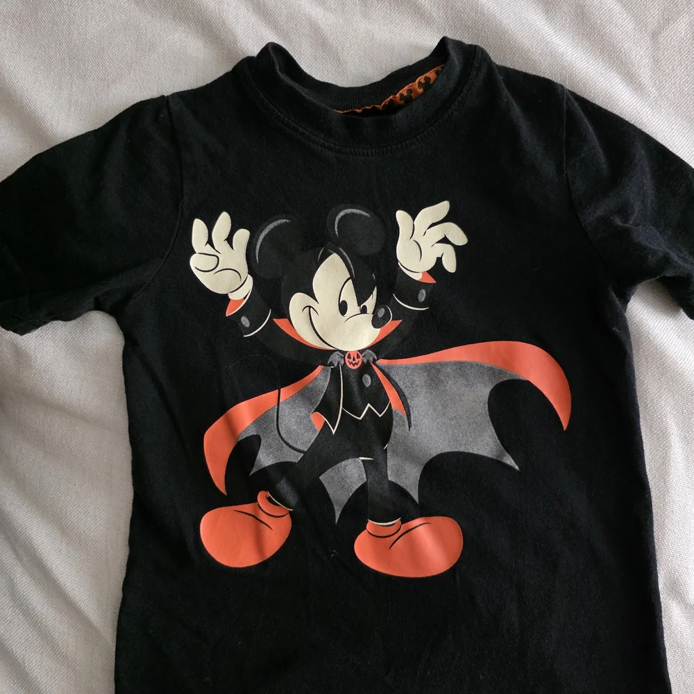 * Mickey‎ Mouse Pajama, Tee, Lucky Shorts Cat & Jack Long Sleeve Bundle